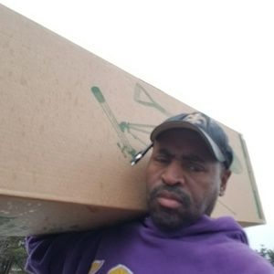 Meet your Posher, Reginald